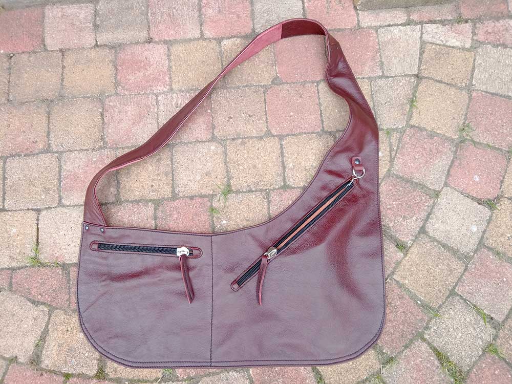 Cross body tas van leer op maat gemaakt